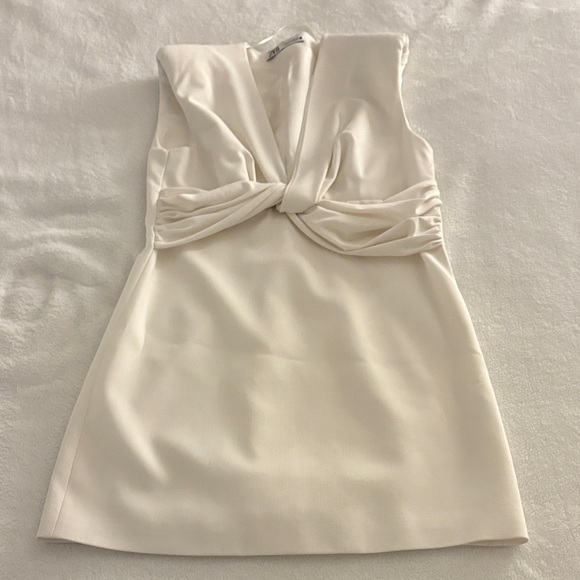 Zara Elegant Cream Mini Dress - Picture 1 of 3